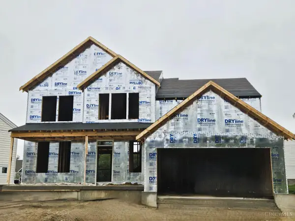 2381 Forest Oaks Drive, Beavercreek, OH 45431