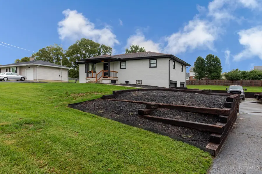 7290 Eyler Drive, Springboro, OH 45066 - #3