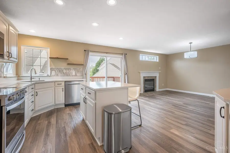 3402 Yosemite Falls Road, Deerfield, OH 45039 - #2