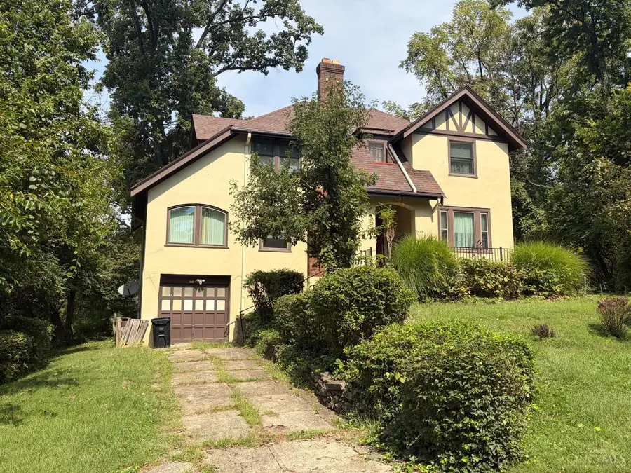 4228 Red Bud Place, Cincinnati, OH 45229 - #2