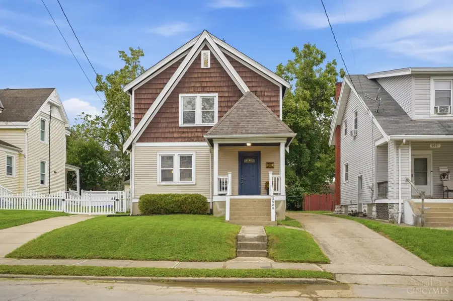 3909 Ivanhoe Avenue, Norwood, OH 45212 - #2