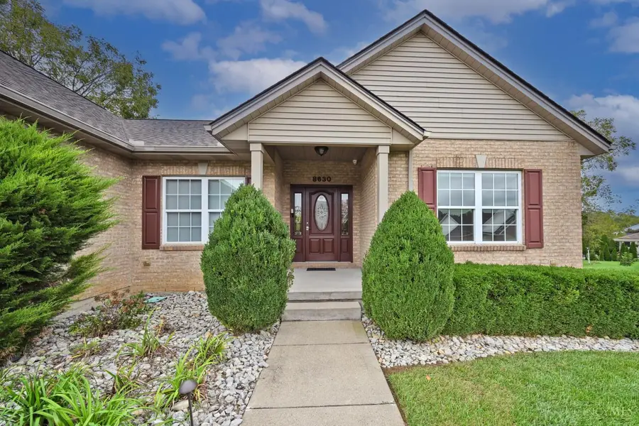 8630 Kates Way, West Chester, OH 45069 - #3