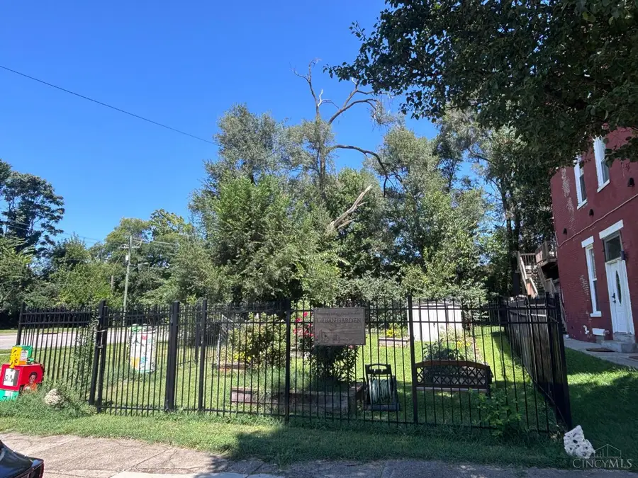 476 Dayton Street, Cincinnati, OH 45214 - #3