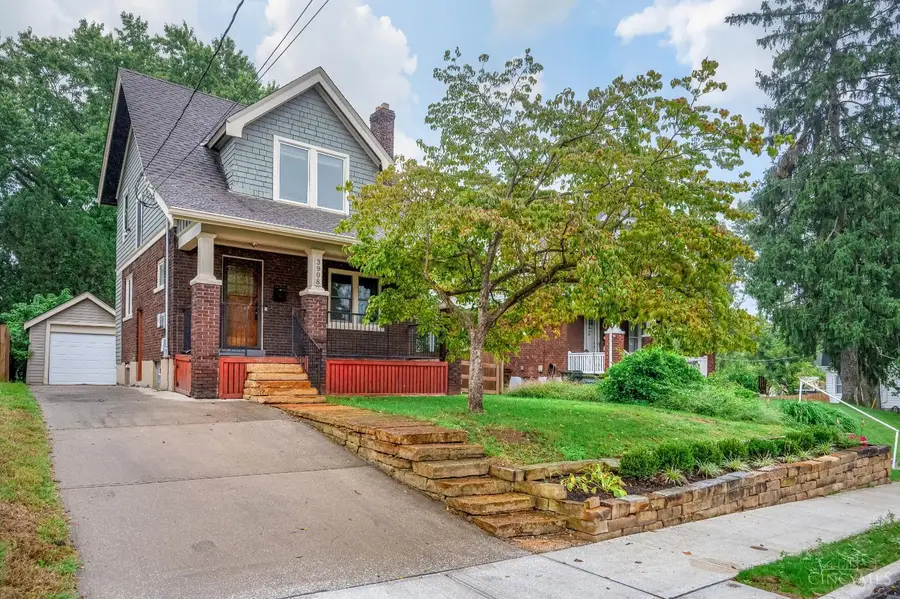 3908 S Jefferson Avenue, Norwood, OH 45212 - #2