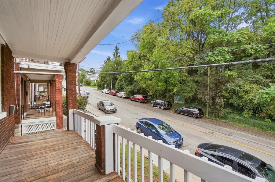 630 Straight Street, Cincinnati, OH 45219 - #2