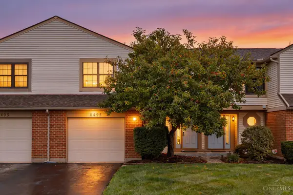 8495 Woodgrove Drive, Washington Twp, OH 45458