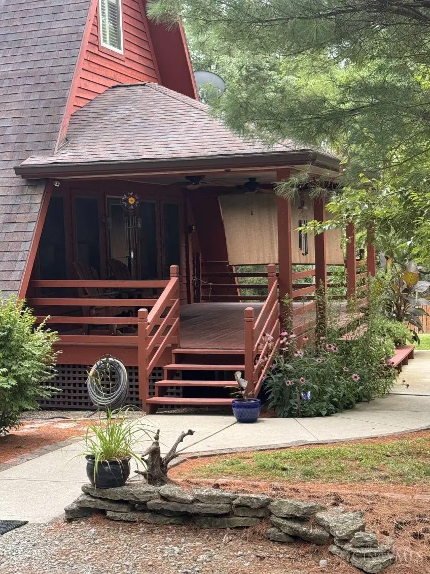 3582 Lucas Road, Blanchester, OH 45107 - #3