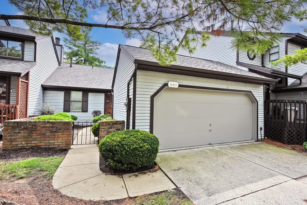 201 Centerbury Court, Cincinnati, OH 45246 - #1