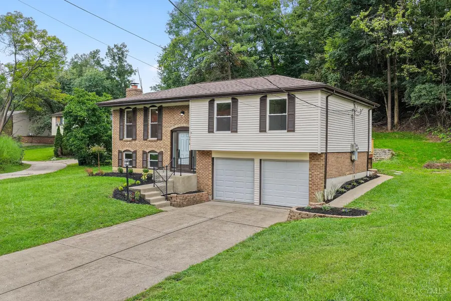 2618 Hunt Road, Reading, OH 45236 - #3
