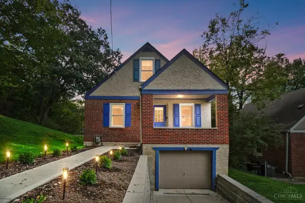 6937 Vinewood Avenue, Columbia Twp, OH 45227
