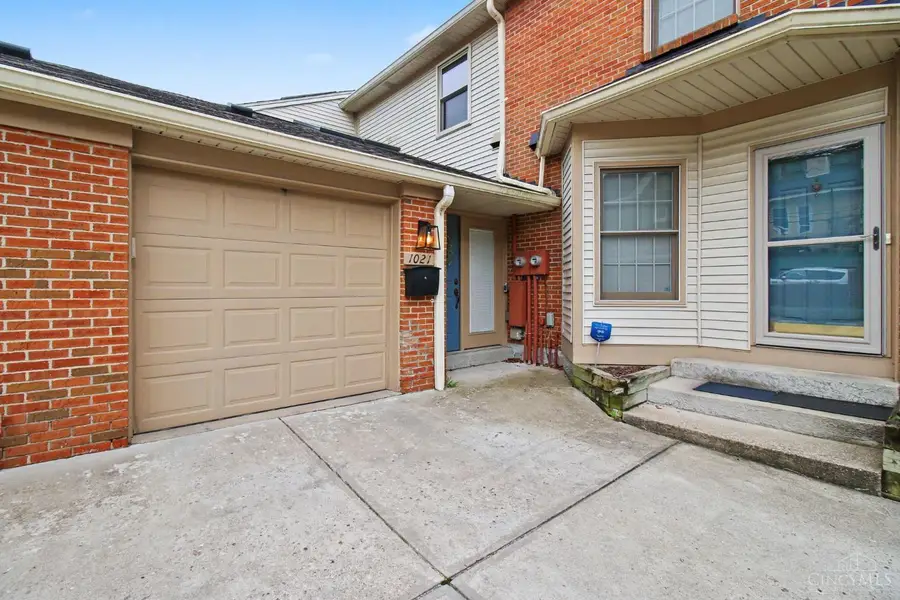 1021 Windsor Street, Cincinnati, OH 45206 - #2