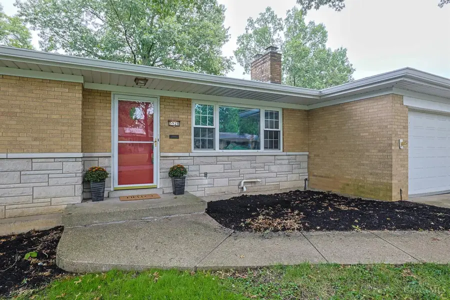 5928 Thornhill Avenue, Cincinnati, OH 45224 - #3