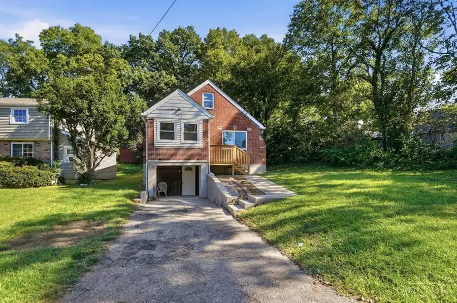 1318 Woodland Avenue, Springfield, OH 45237 - #3