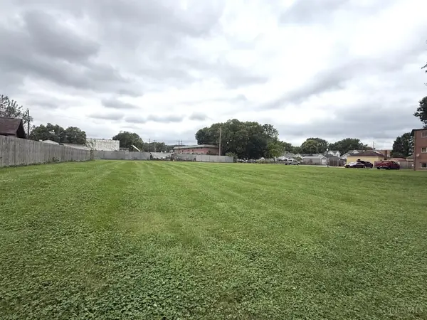 135 Etta Avenue, Harrison, OH 45030