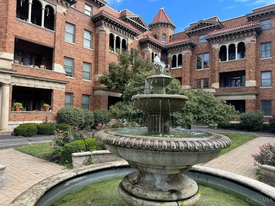 2356 Park Avenue #101, Cincinnati, OH 45206 - #2