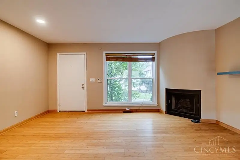 2436 Grandview Avenue, Cincinnati, OH 45206 - #3