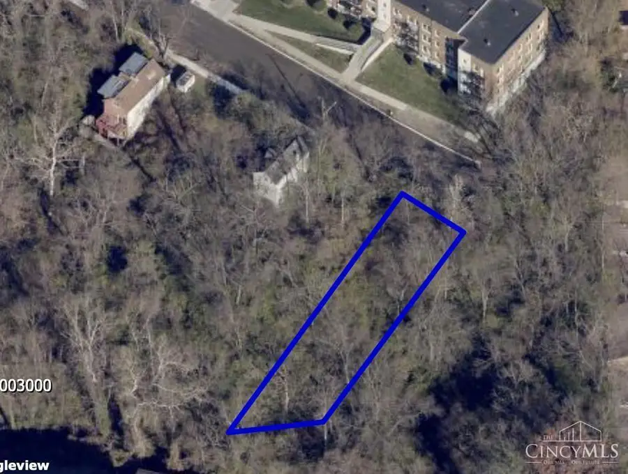 1039 Burton Avenue, Cincinnati, OH 45229 - #2