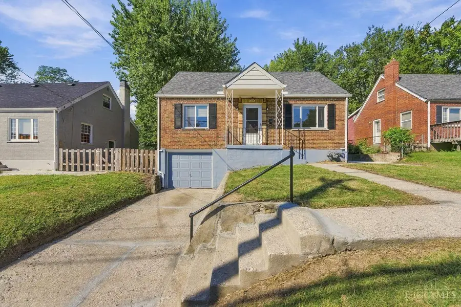 555 Greenwell Avenue, Delhi, OH 45238 - #2