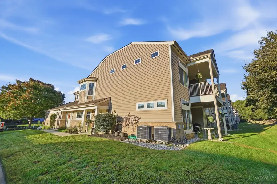 588 Heritage Square, Harrison, OH 45030 - #2