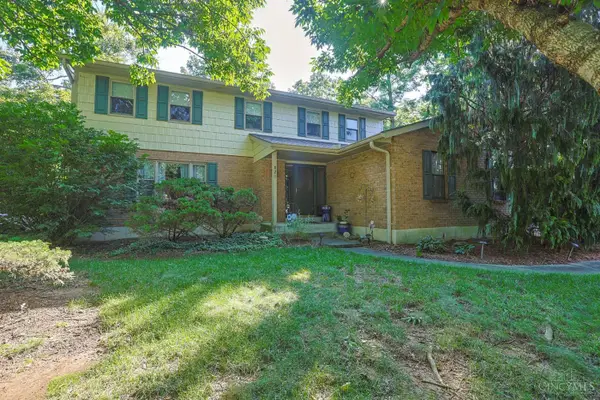 821 Briar Cove Court, Miami Twp, OH 45140