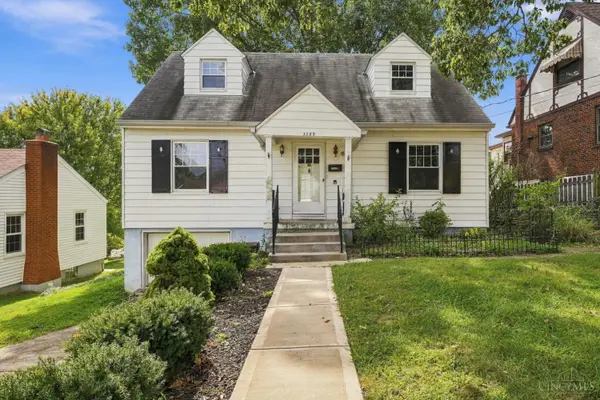 3289 Van Zandt Drive, Green Twp, OH 45211