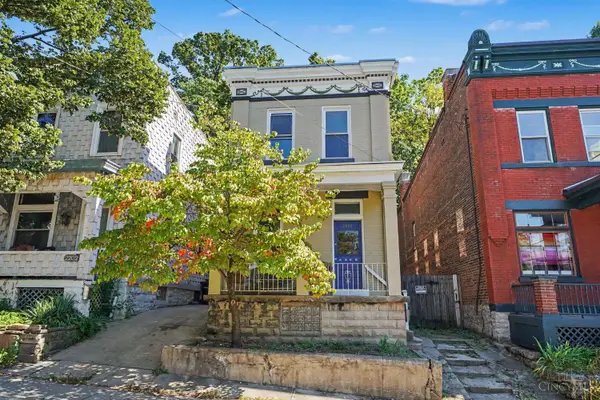2200 W Clifton Avenue, Cincinnati, OH 45219