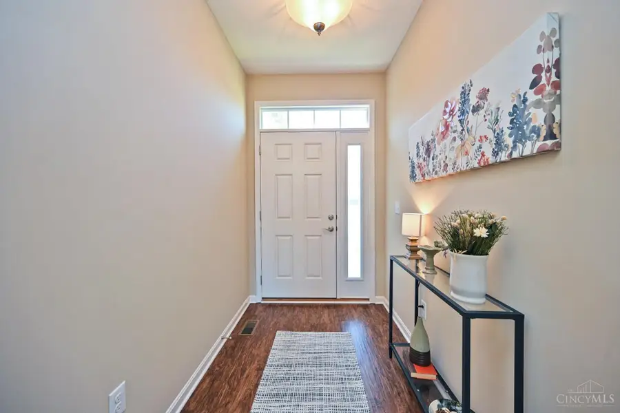 1006 Chatham Lane, Pierce, OH 45245 - #3