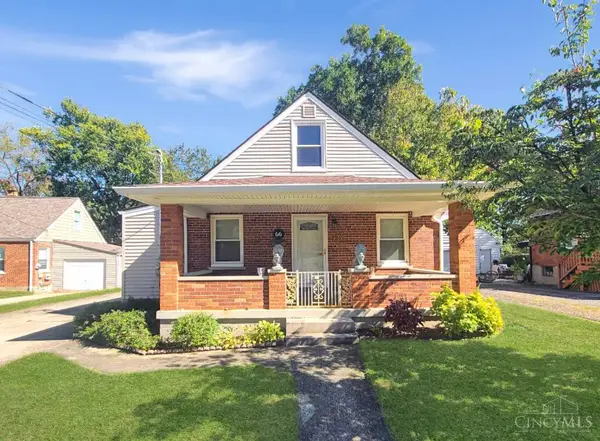 66 Gambier Circle, Greenhills, OH 45218