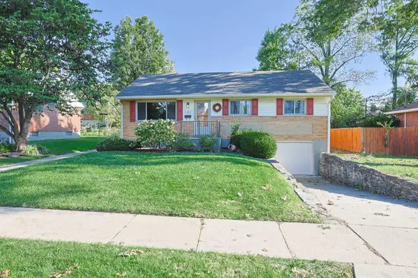 181 Ireland Avenue, Greenhills, OH 45218