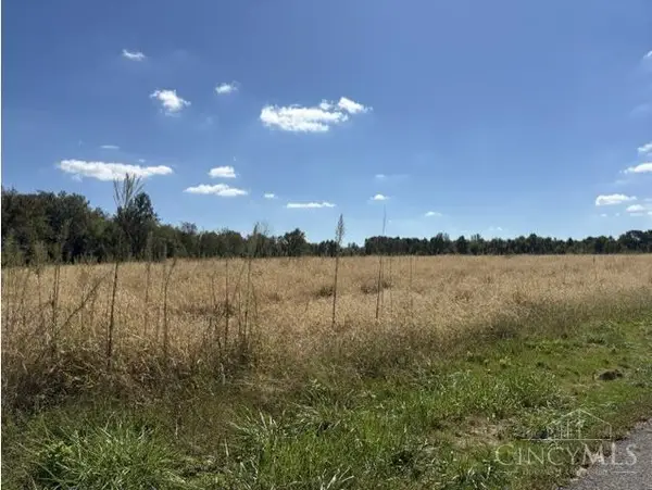 1 Roachester Cozaddale Road, Harlan Twp, OH 45162