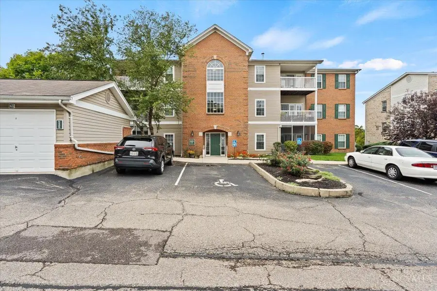 5461 Michelles Oak Court #J, Cincinnati, OH 45248 - #2