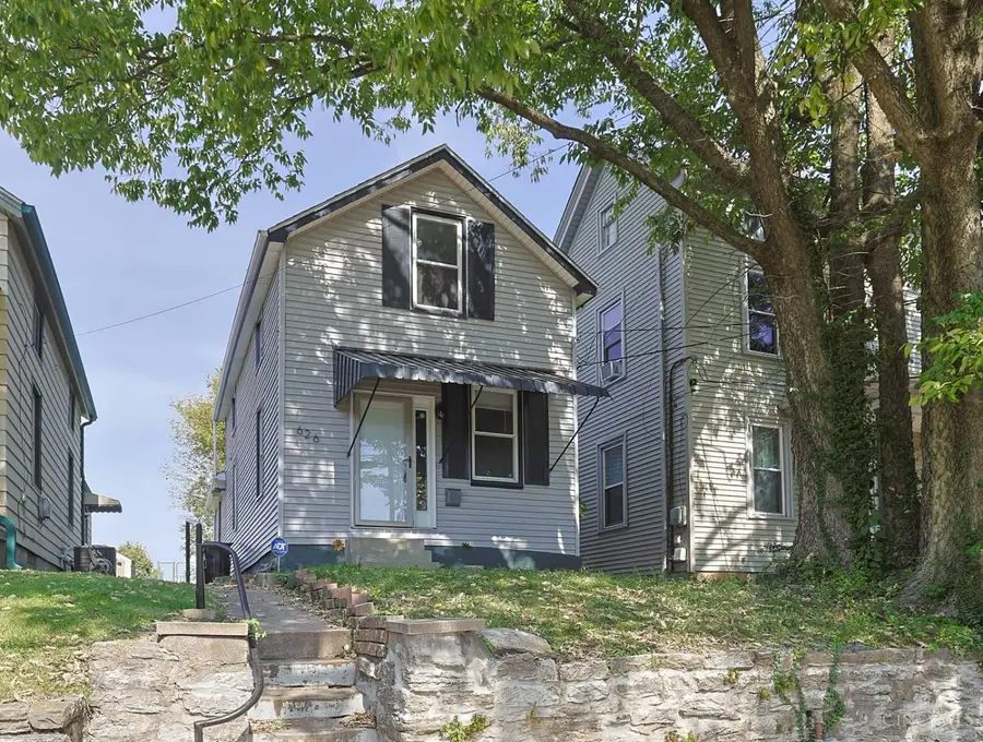 626 E Ross Avenue, Cincinnati, OH 45217 - #2