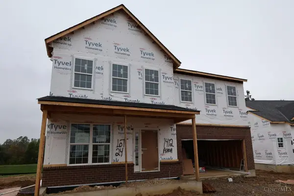 1412 Acadia Drive #24, Maineville, OH 45039