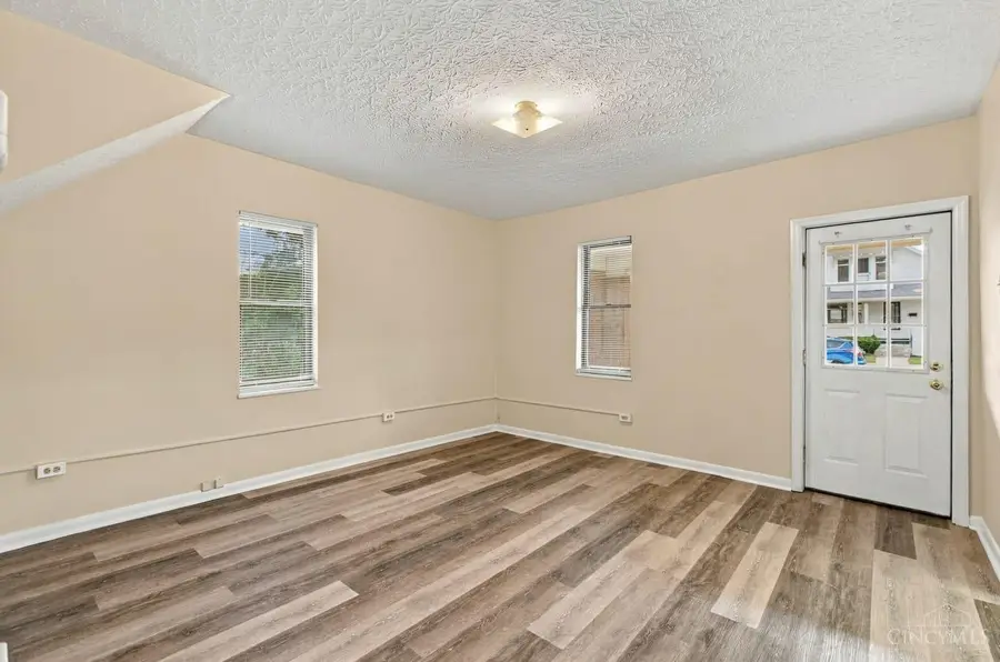 813 S College Avenue, Oxford, OH 45056 - #3