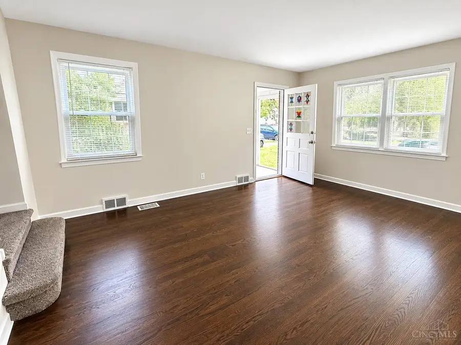 1147 Nancy Lee Lane, Cincinnati, OH 45238 - #3