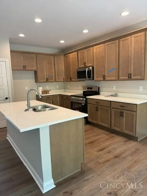 8008 Hignite Court, Forestville, OH 45255 - #2