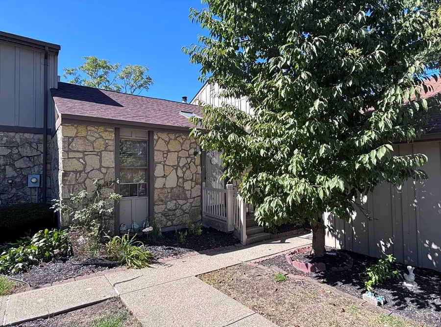 5289 Pros Drive, West Chester, OH 45069 - #2
