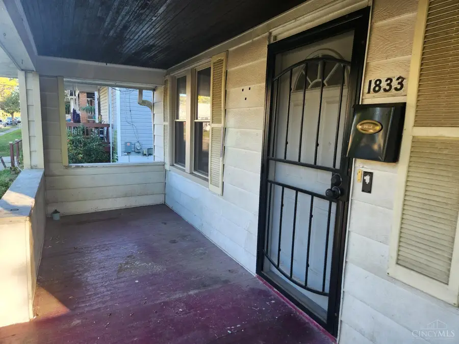 1833 Emerson Avenue, North College Hill, OH 45239 - #2