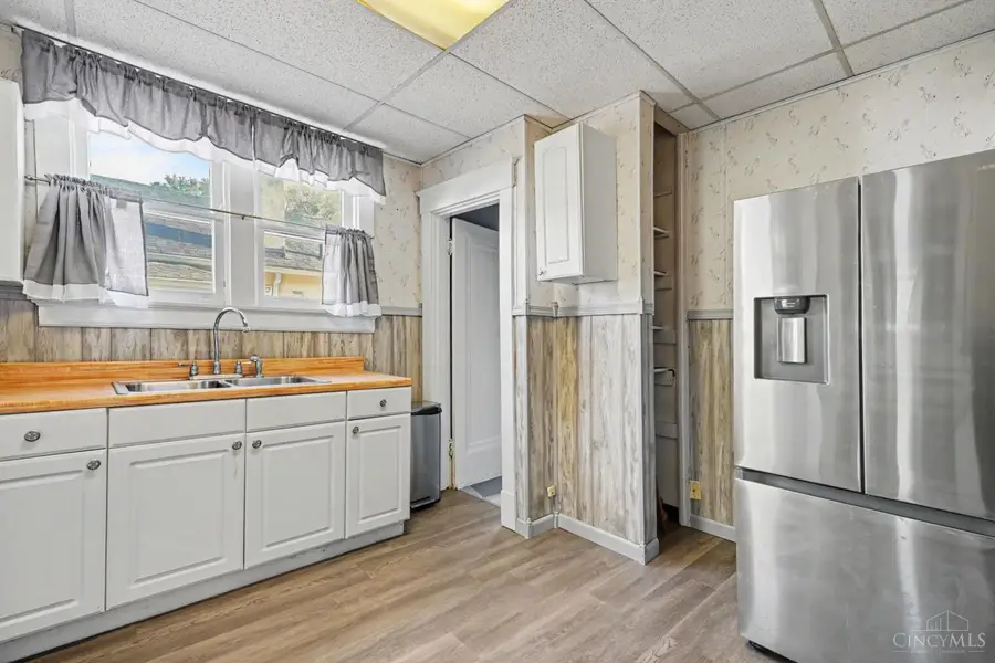 8367 Woodbine Avenue, Cincinnati, OH 45216 - #3