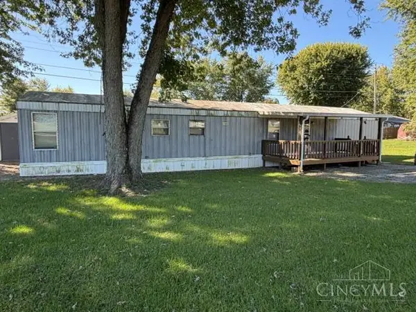 11590 North Shore Drive, Paint Twp, OH 45133