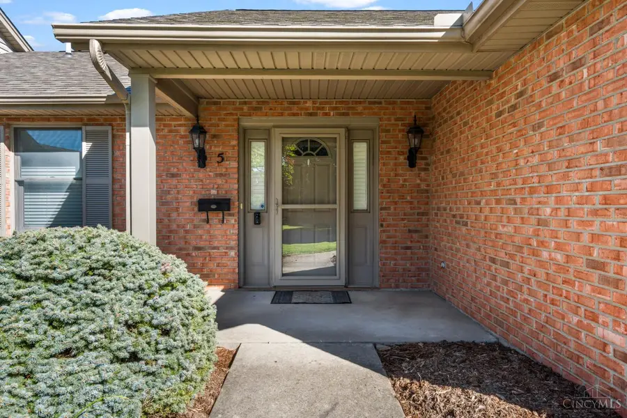 1180 Stephanie Drive, Hamilton, OH 45013 - #3