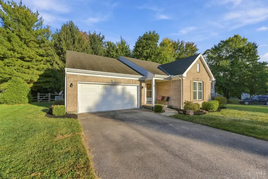 3681 Shorewood Drive, Amelia, OH 45102 - #3