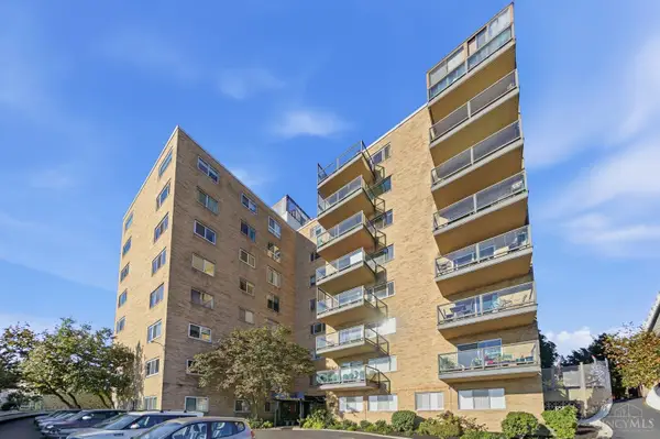 1617 E Mcmillan Street #402, Cincinnati, OH 45206