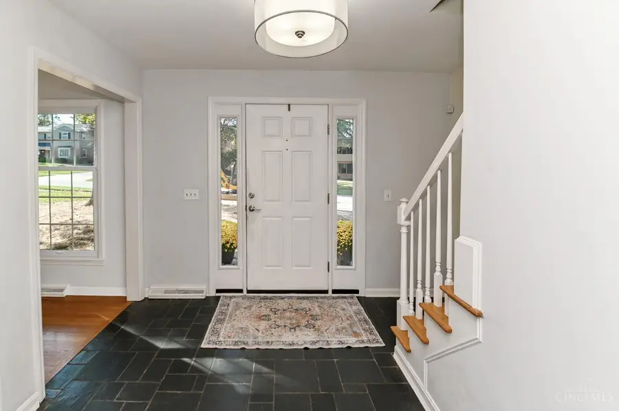 8740 Sturbridge Drive, Sycamore, OH 45236 - #2