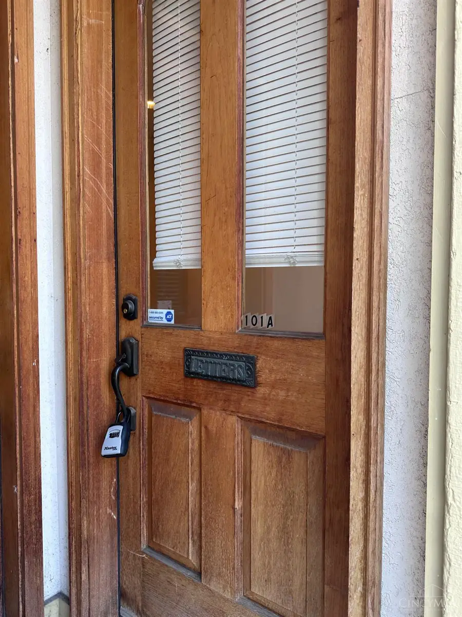1122 Race Street #101A, Cincinnati, OH 45202 - #2