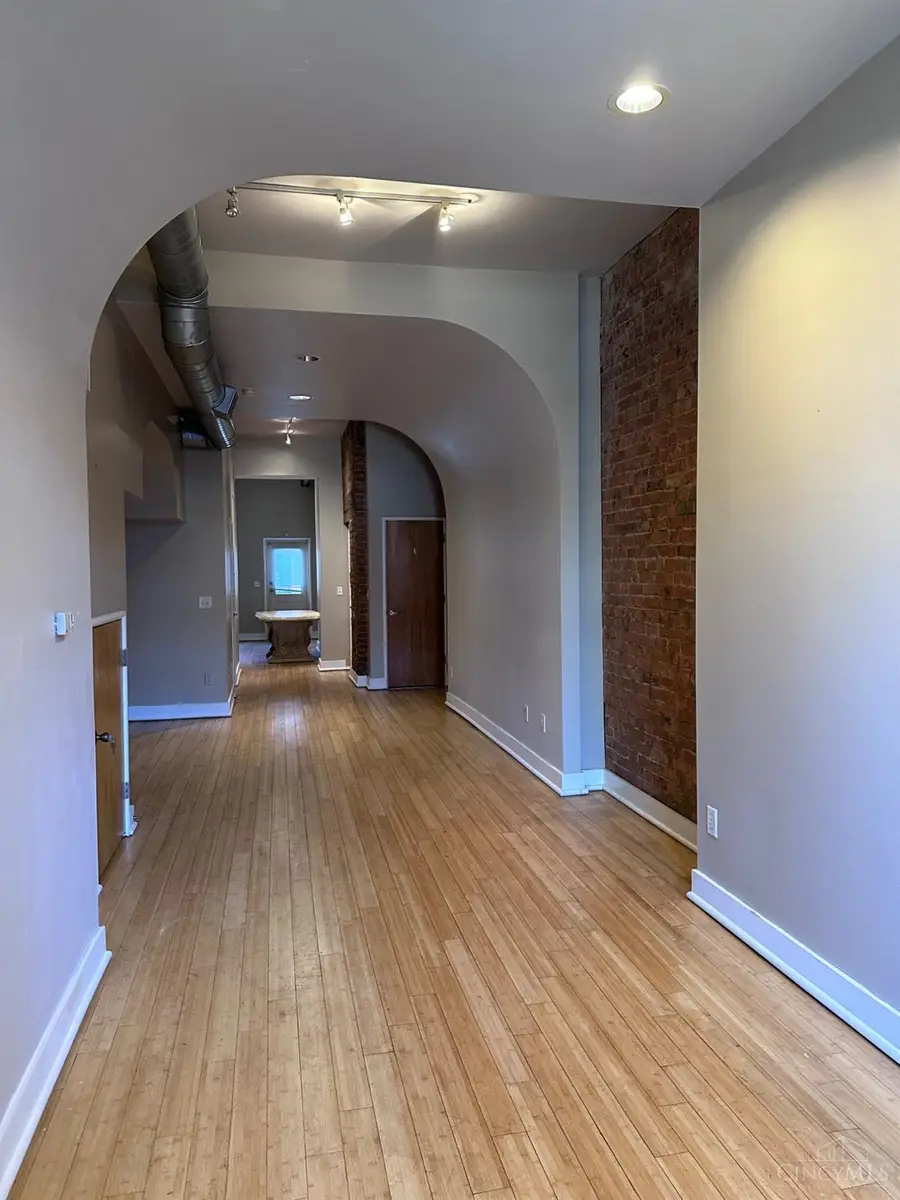 1122 Race Street #101A, Cincinnati, OH 45202 - #3