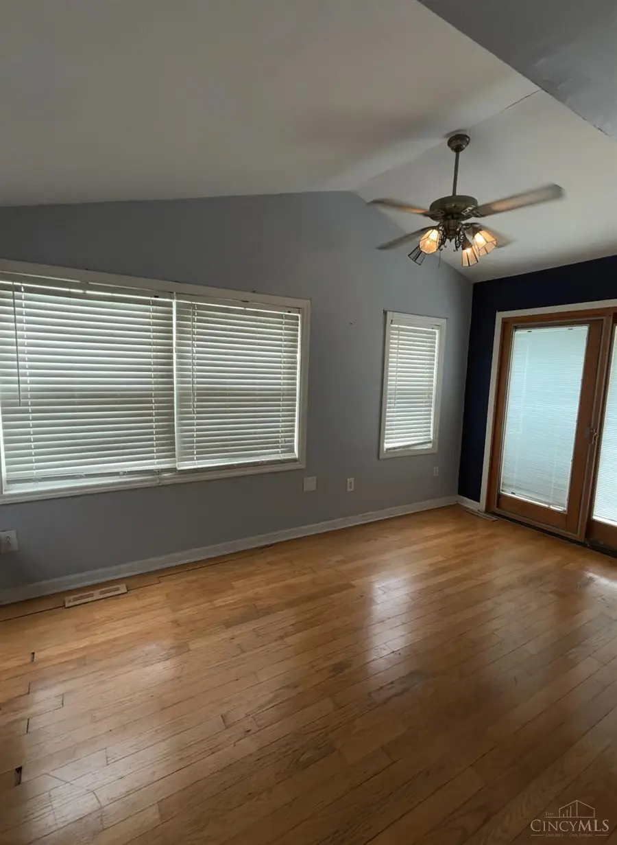813 Sanders Drive, Hamilton, OH 45013 - #3