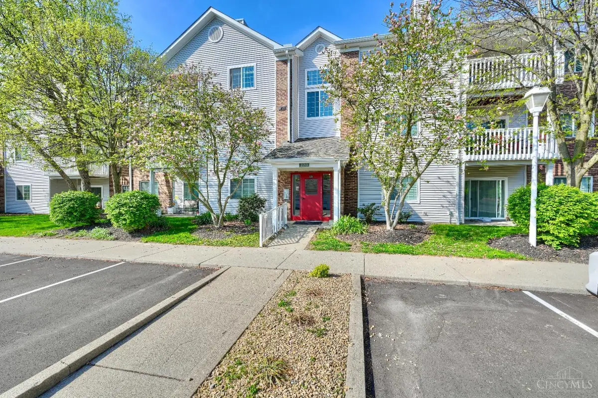 220 Carrington Place #206, Loveland, OH 45140 - #1