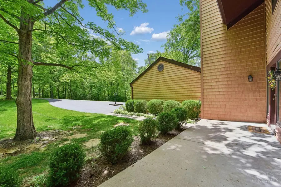 13 Cherokee Trail, Monroe, OH 45157 - #3