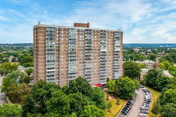 2444 Madison Road #1907, Cincinnati, OH 45208